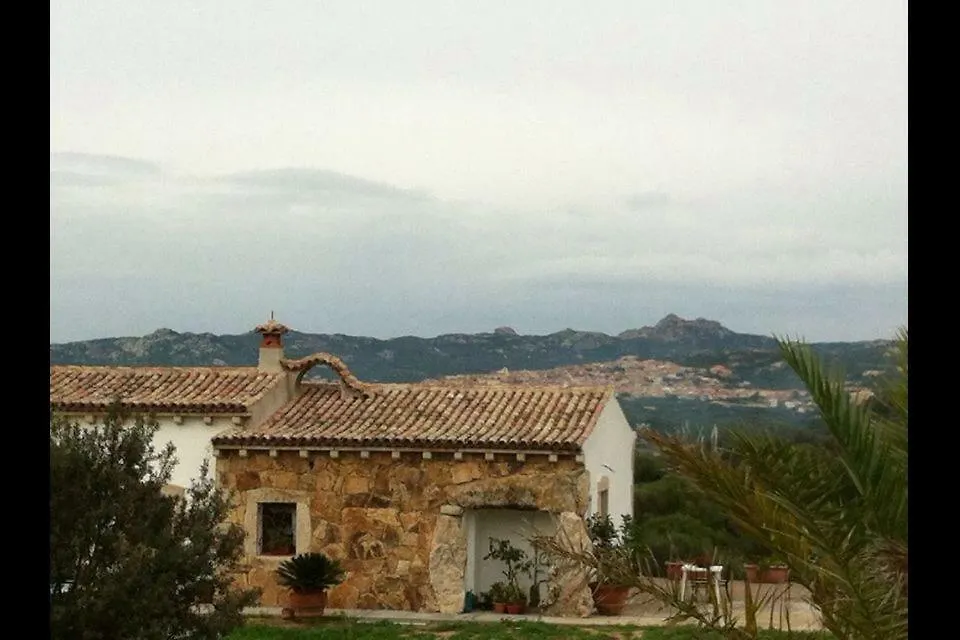 Lu Cuccumiau Country B&B Arzachena 0*,  Italy